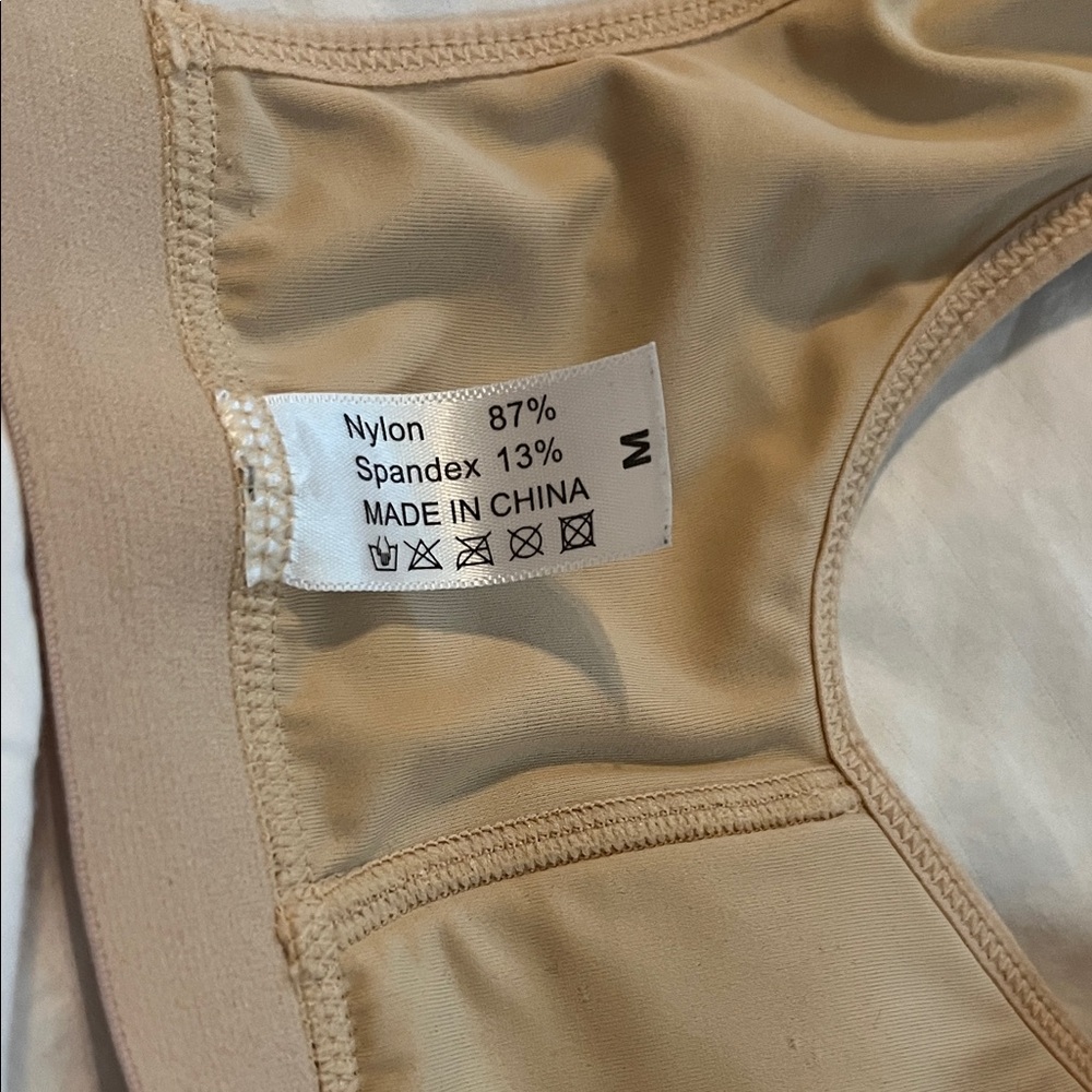 Amazon Women's Beige post surgical/Sports Bra Size medium - Picture 3 of 10